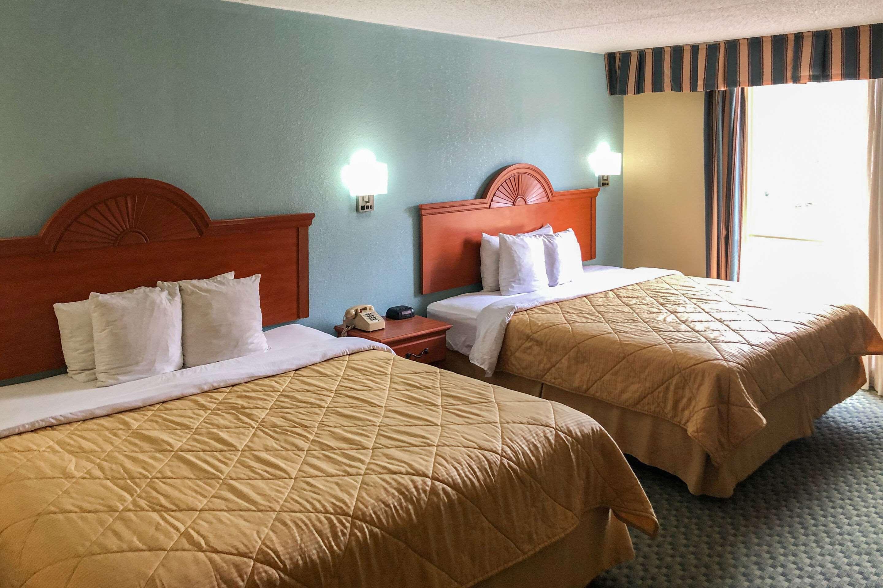 Rodeway Inn Joint Base Andrews Area Camp Springs Exteriör bild