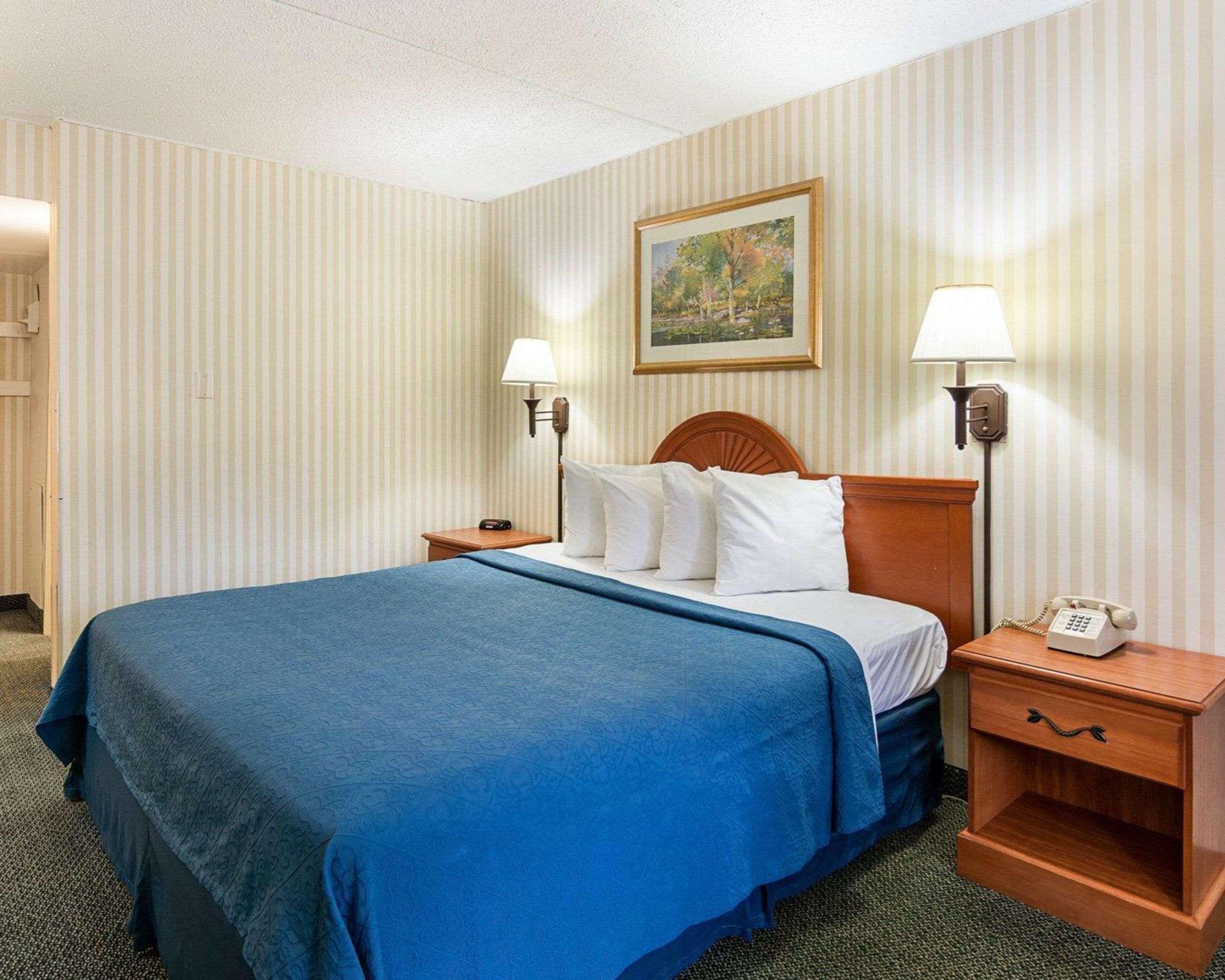 Rodeway Inn Joint Base Andrews Area Camp Springs Exteriör bild
