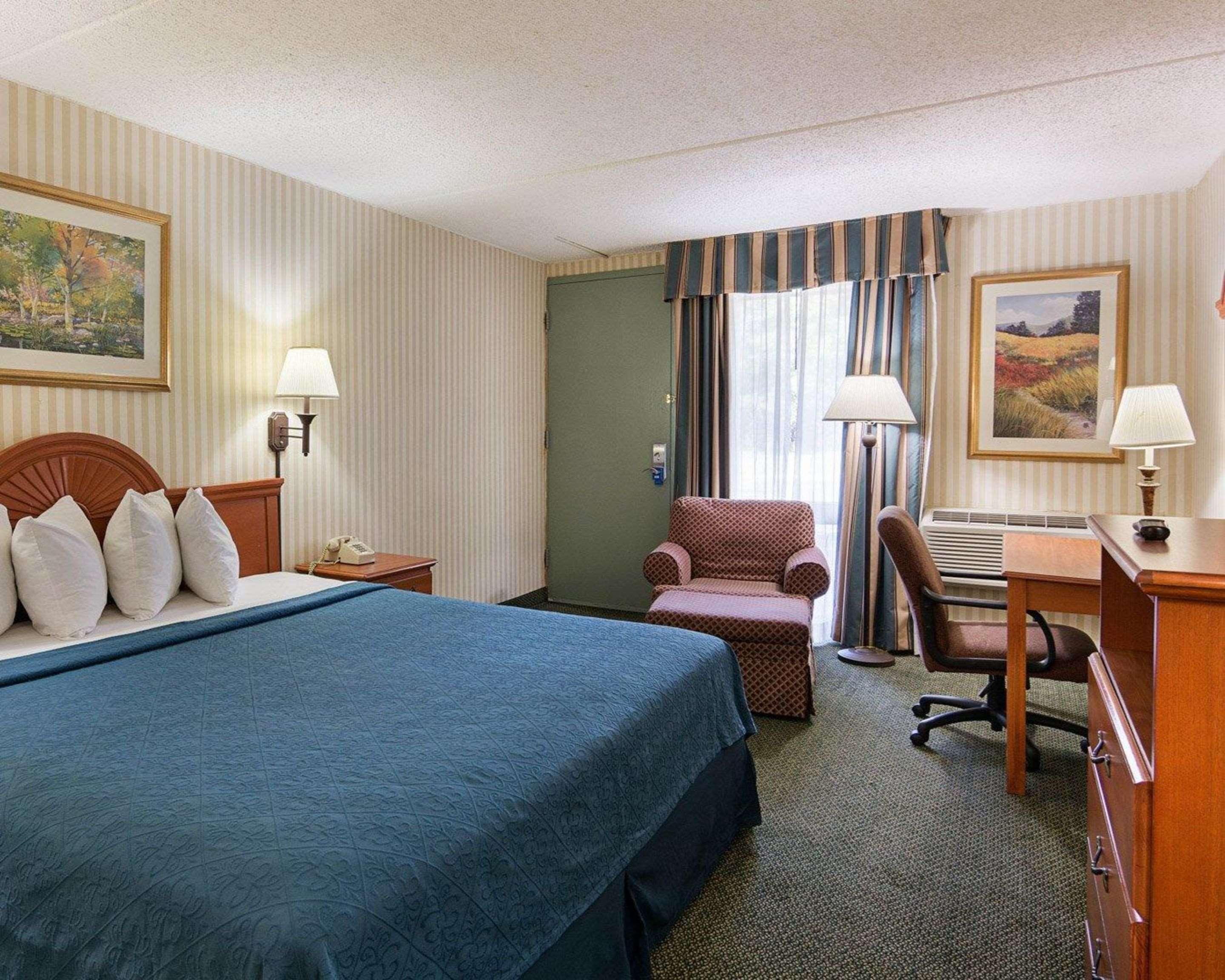 Rodeway Inn Joint Base Andrews Area Camp Springs Exteriör bild