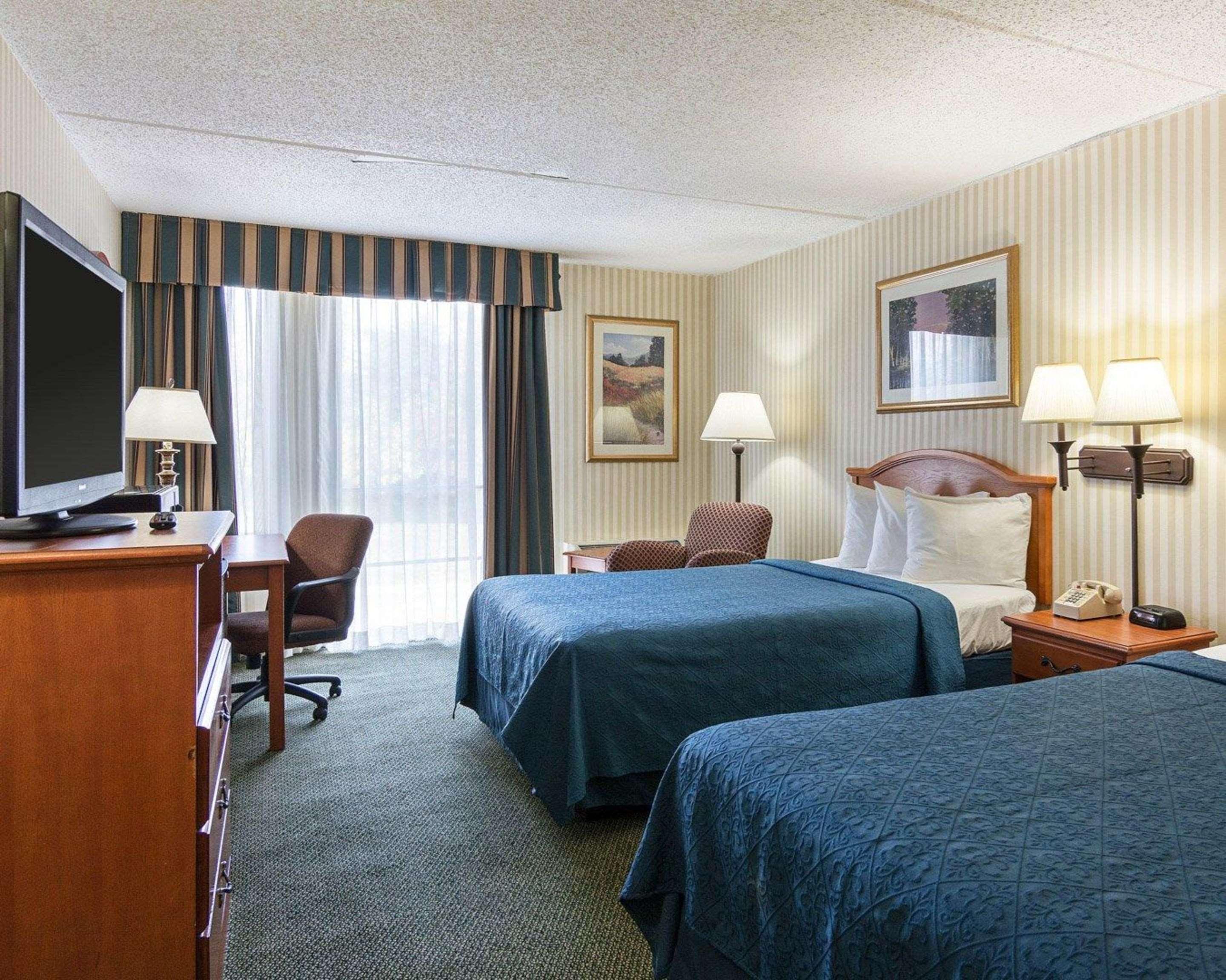 Rodeway Inn Joint Base Andrews Area Camp Springs Exteriör bild